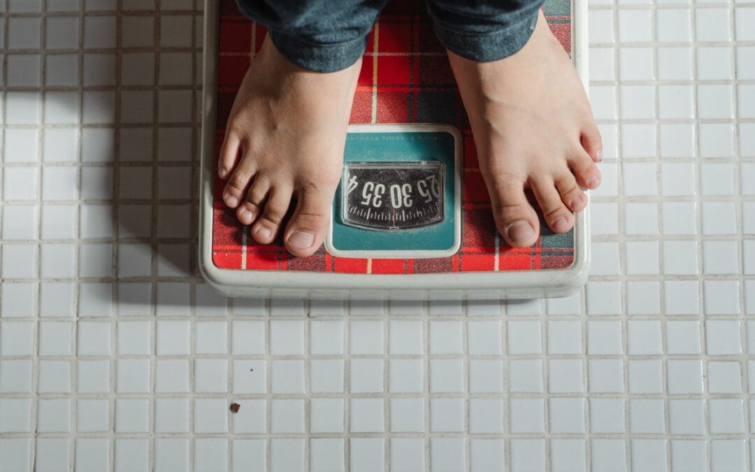 Understanding Childhood Obesity: Empowering Moms to Promote Healthy Habits