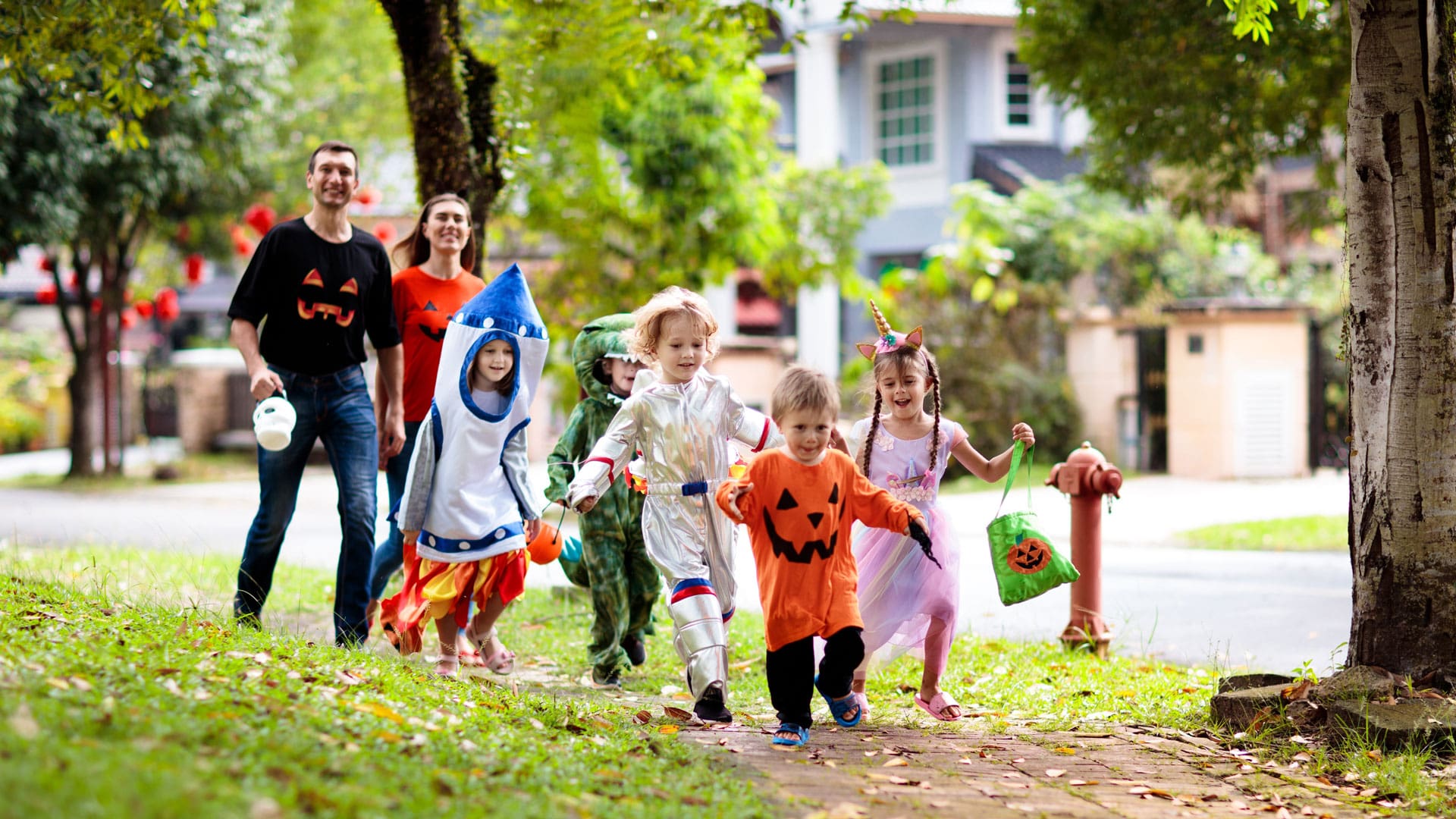 Halloween Safety Tips for Parents and Kids Halloween Safety Tips for Parents and Kids - Community Choice Pediatrics